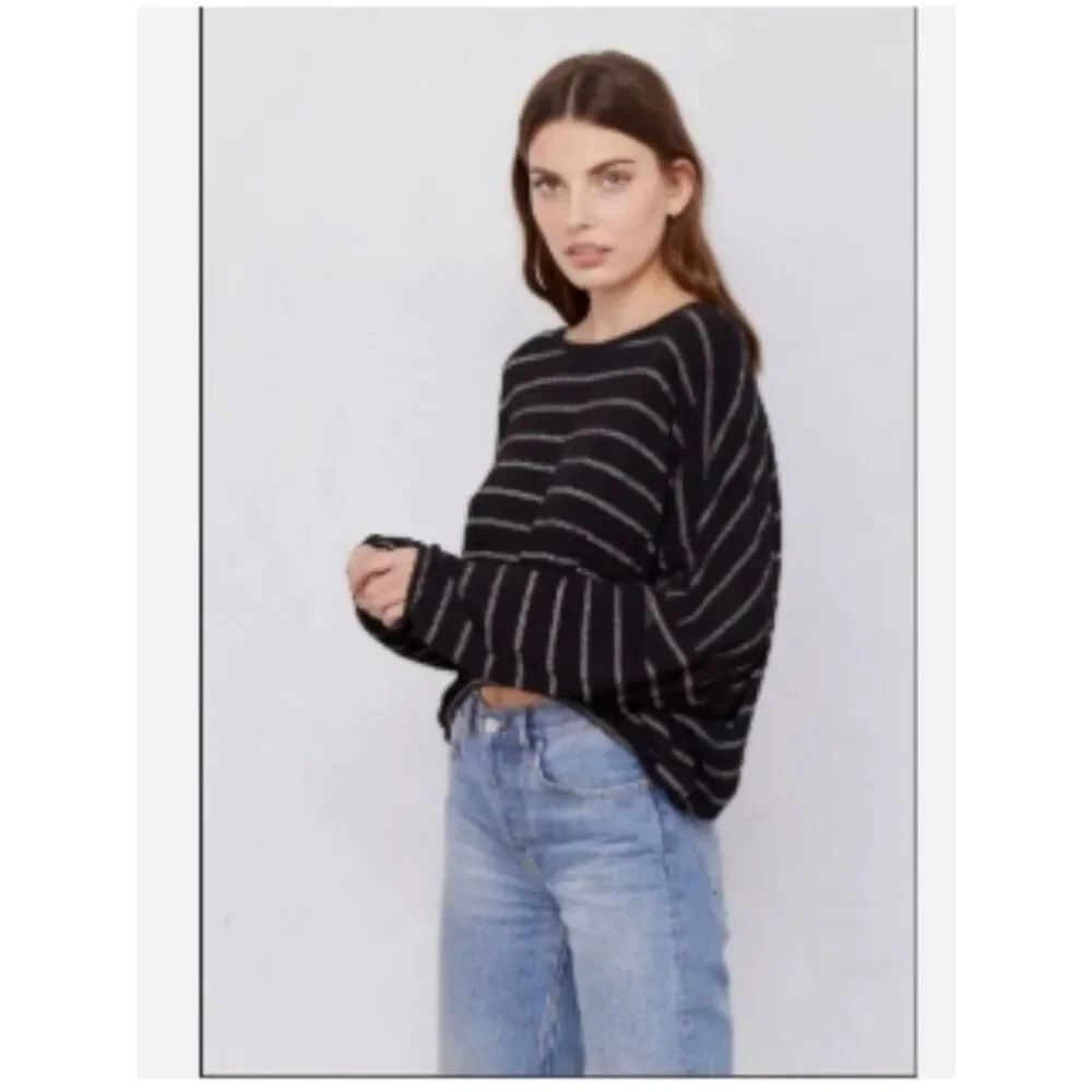 Like New! LNA Black Long-Sleeve Cropped Top with Silver Stripes in XS